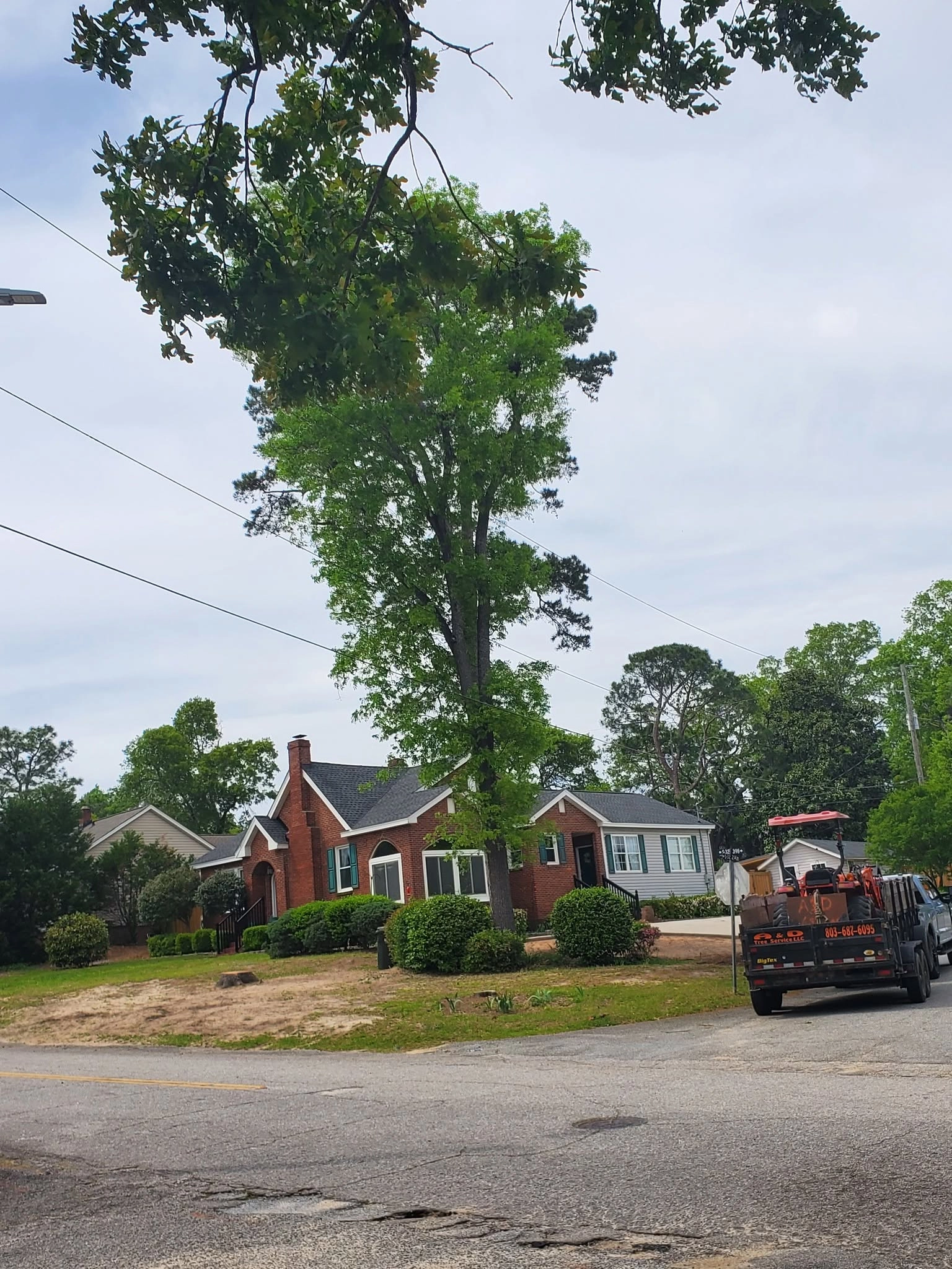 A&D trailer kubota tall oak brick cottage cayce